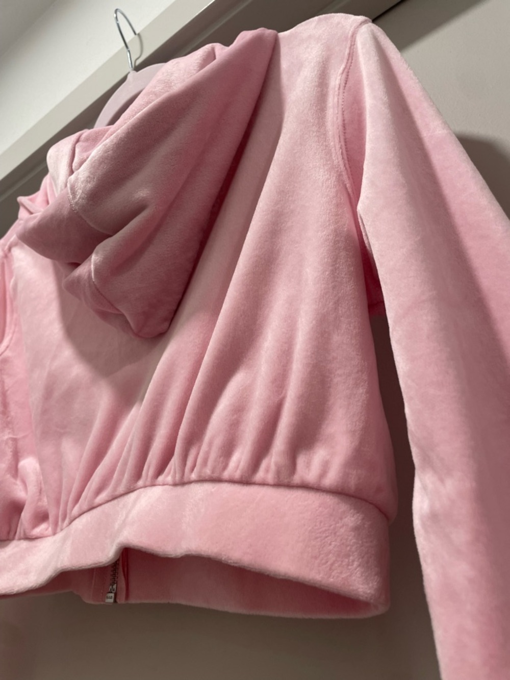 H&M Divided Pink Velour Cropped Zip-Up Hoodie - S - Picture 12 of 14
